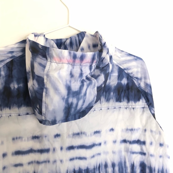 ☀️SALE American Eagle Tie Dye Blue Windbreaker - Picture 4 of 5